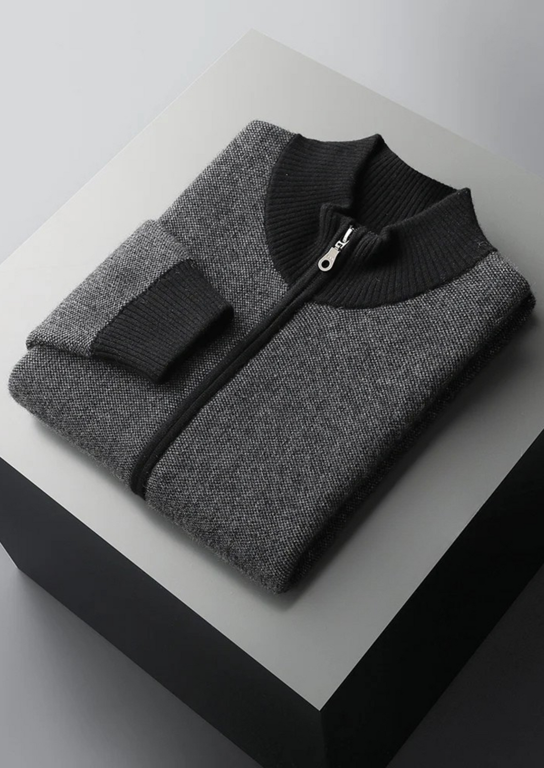 Men’s Knit Jacquard Zip Cardigan