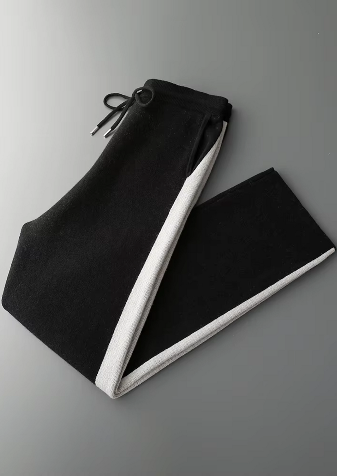 Men’s Knit Wide-Leg Trousers